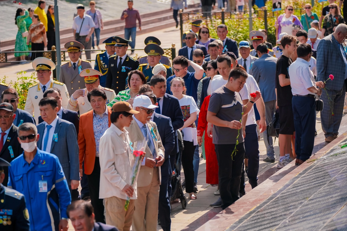 Ветеранам Великой Отечественной войны в Шымкенте вручили ключи от квартир - фото 31