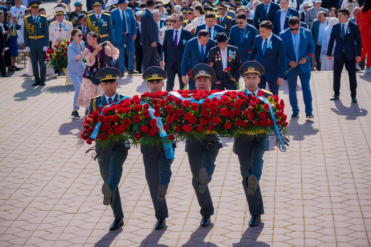 Ветеранам Великой Отечественной войны в Шымкенте вручили ключи от квартир - фото 34