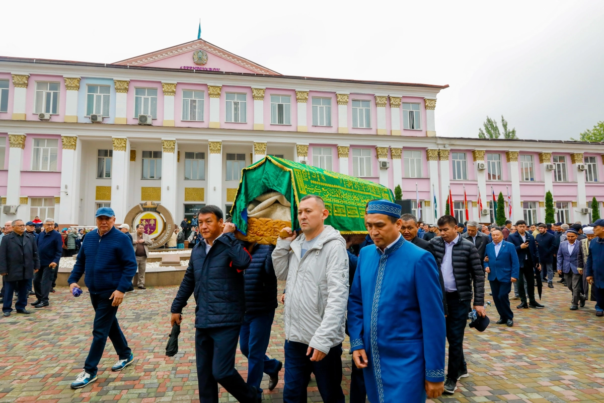 Посвятил себя служению народу: коллеги и близкие об академике Торегельды Шарманове - фото 5