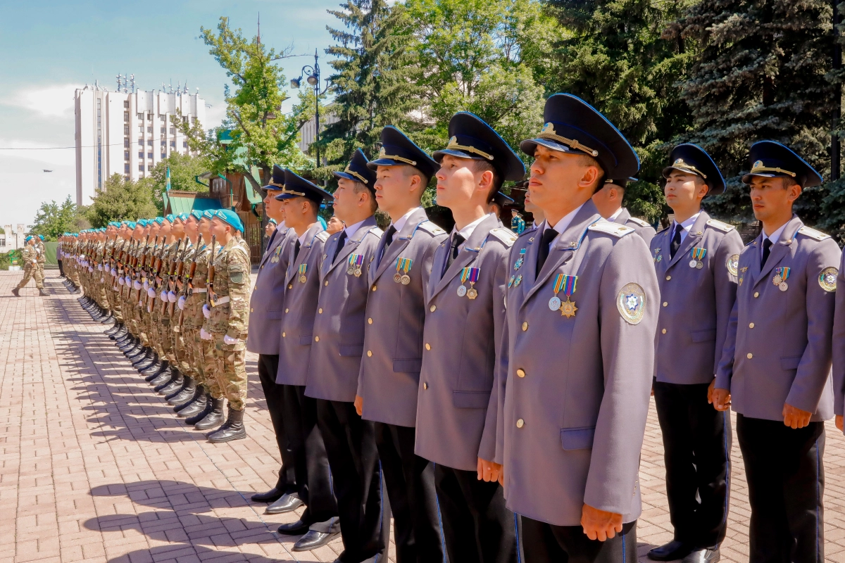 Военнослужащие президентского полка «Батыр» приняли присягу - фото 10