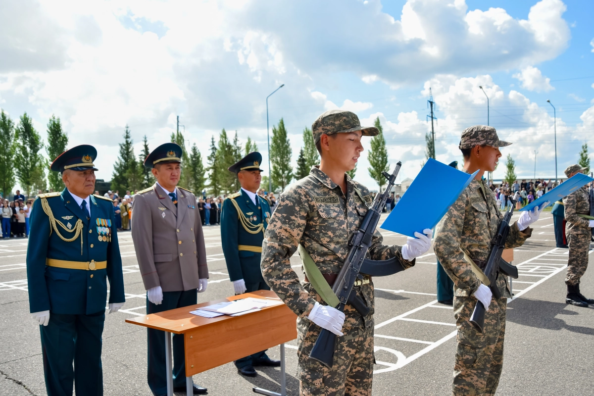 Первые военные журналисты приняли присягу в Астане - фото 20