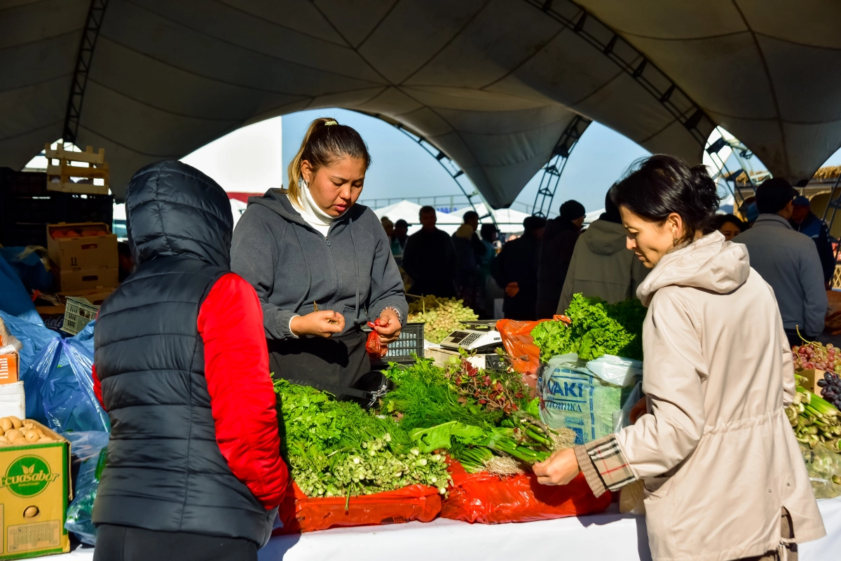 400 тонн сельхозпродукции привезли на ярмарку в Астану - фото 4