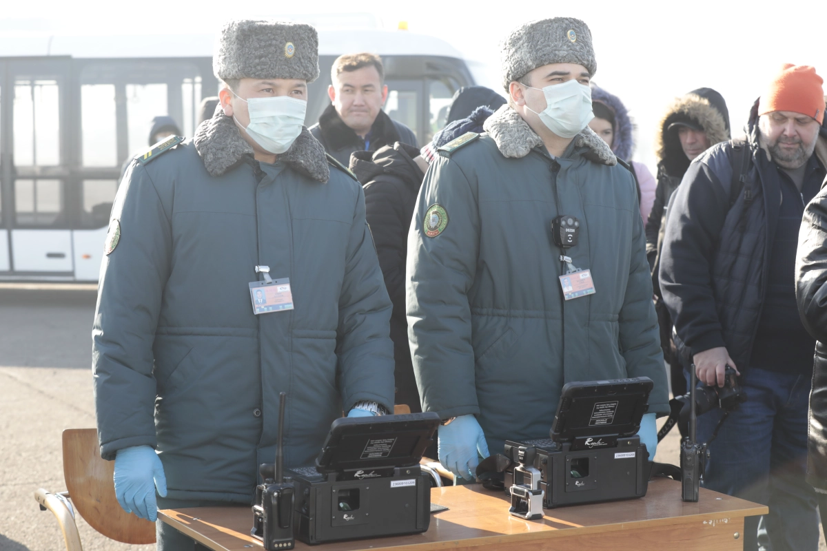 Пассажир с коронавирусом - в аэропорту Алматы проходят учения - фото 3