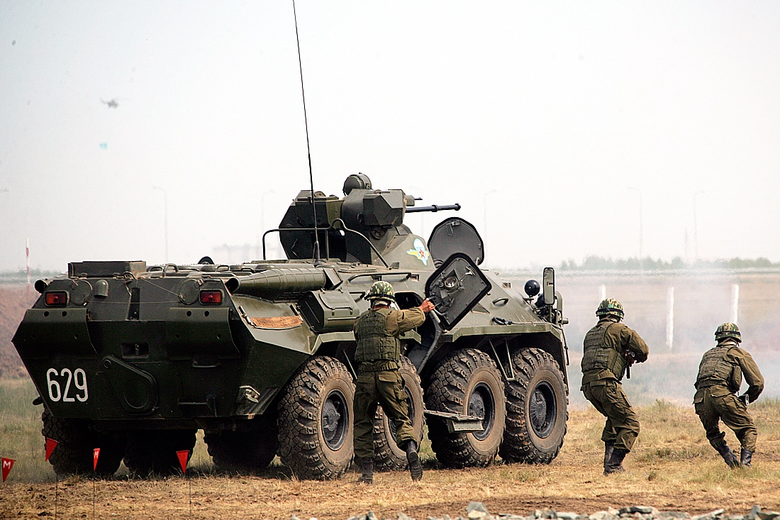 Масштабные военные учения 2015 - фото 19