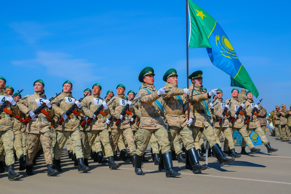 Армейский парад на полигоне - фото 28