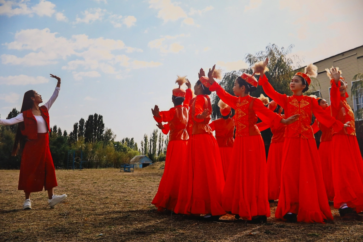 В столице прошла фотовыставка «Сельская школа» - фото 20