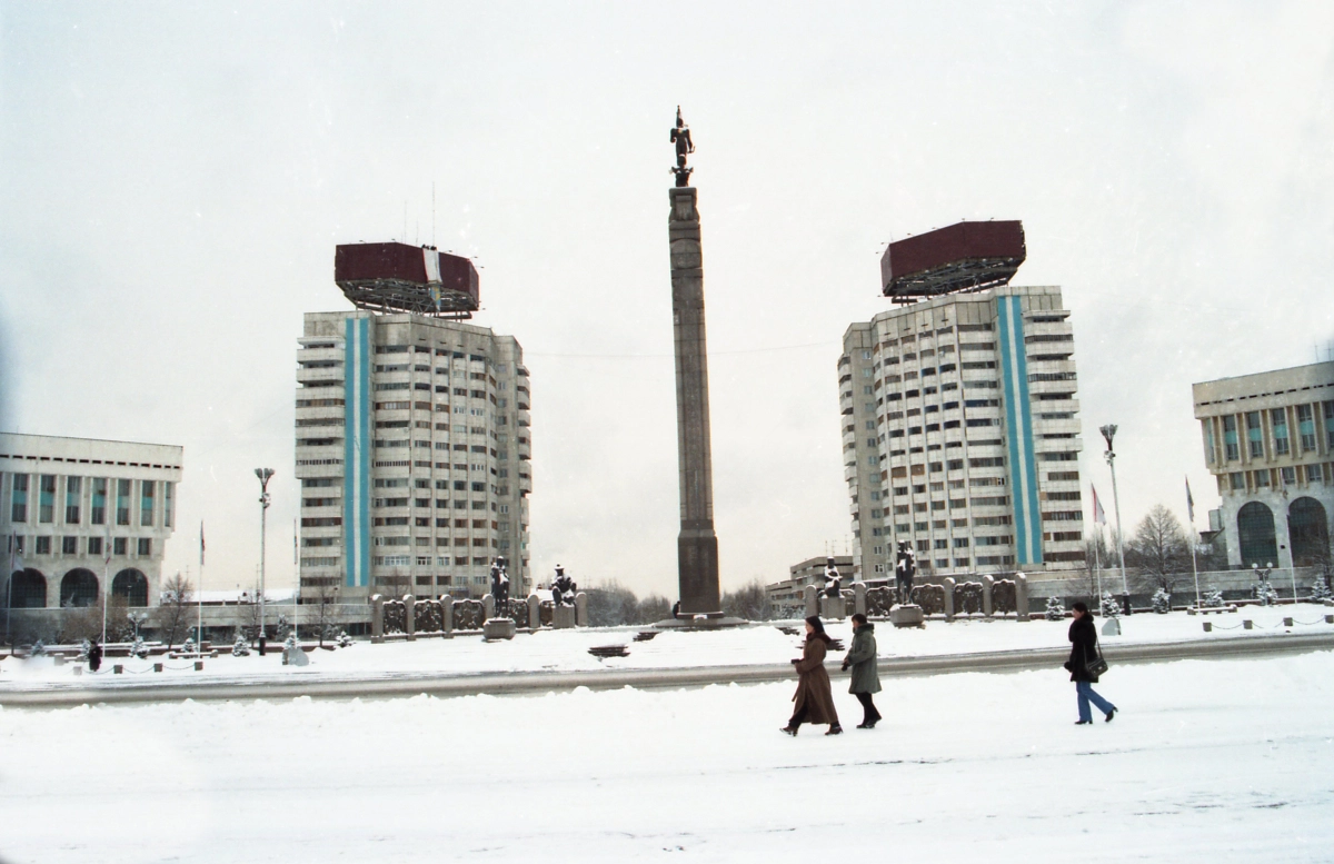 Зима в Алматы в 2000-х - фото 1